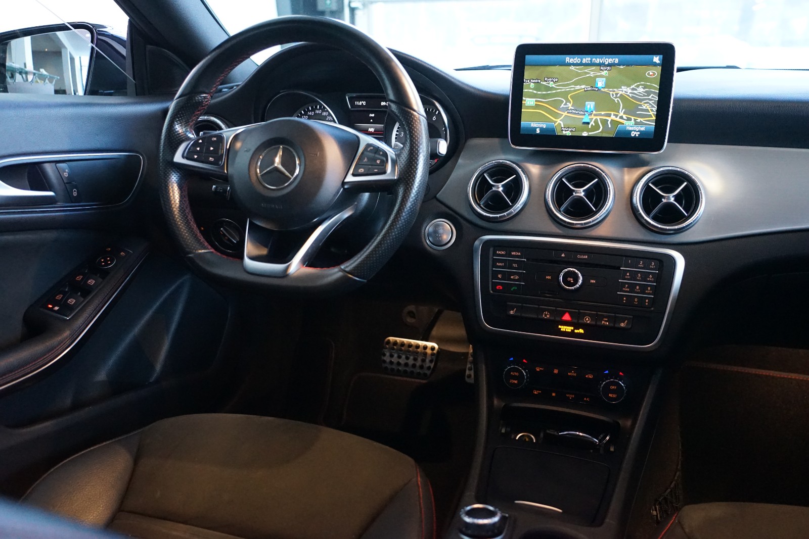 Hovedbilde av Mercedes-Benz CLA 2015