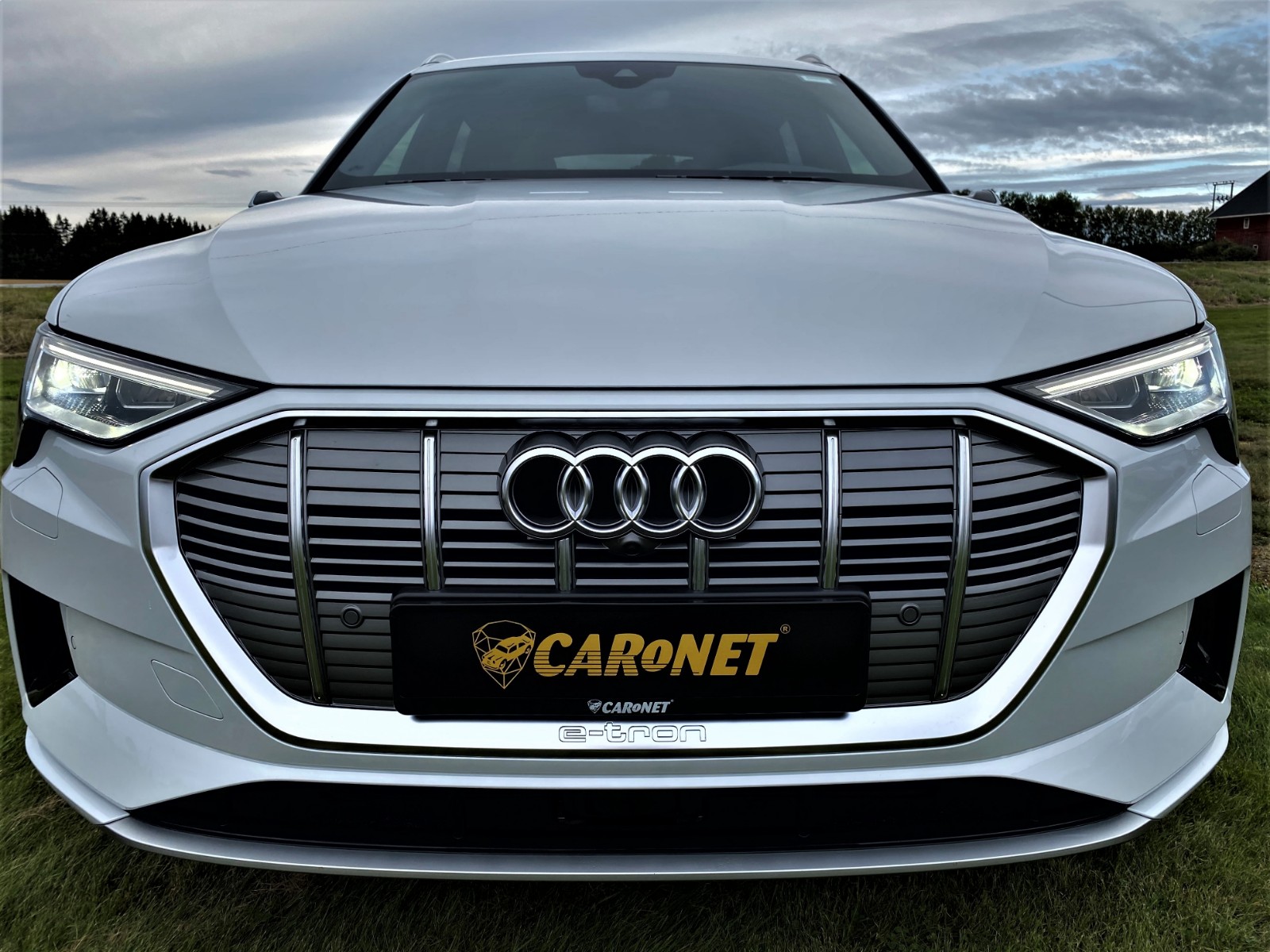 Hovedbilde av Audi e-tron 2019