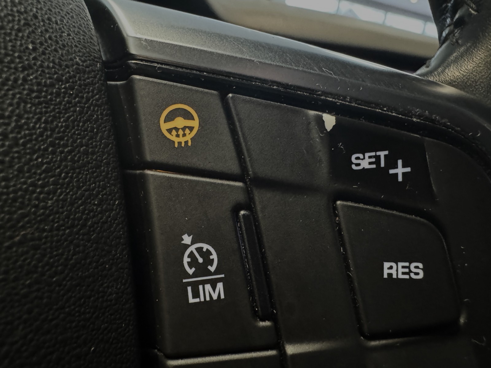 Hovedbilde av Land Rover Discovery Sport 2015