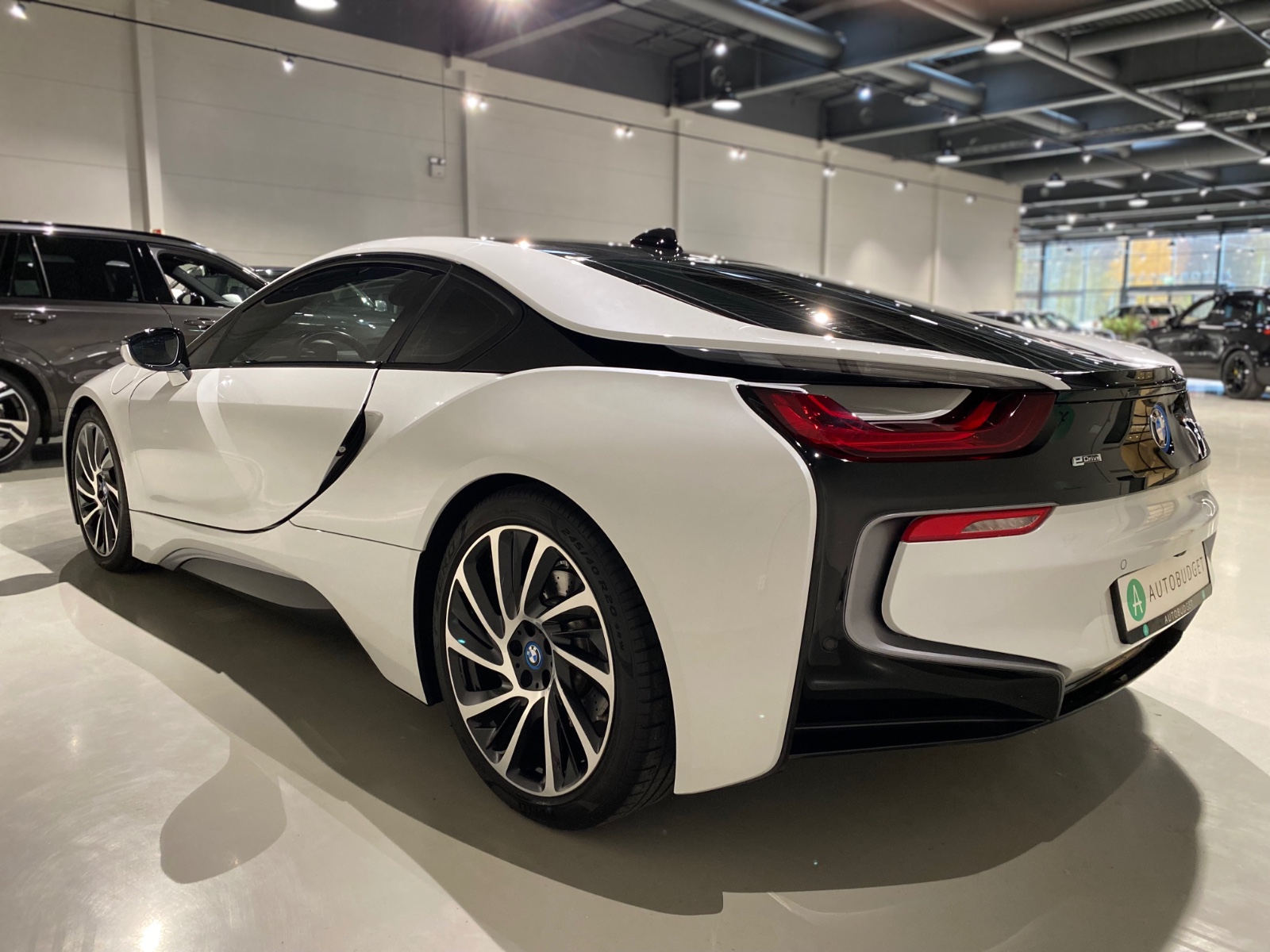 Hovedbilde av BMW i8 2016