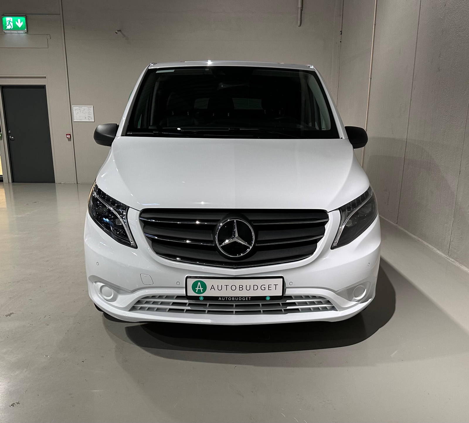 Hovedbilde av Mercedes-Benz Vito 2023