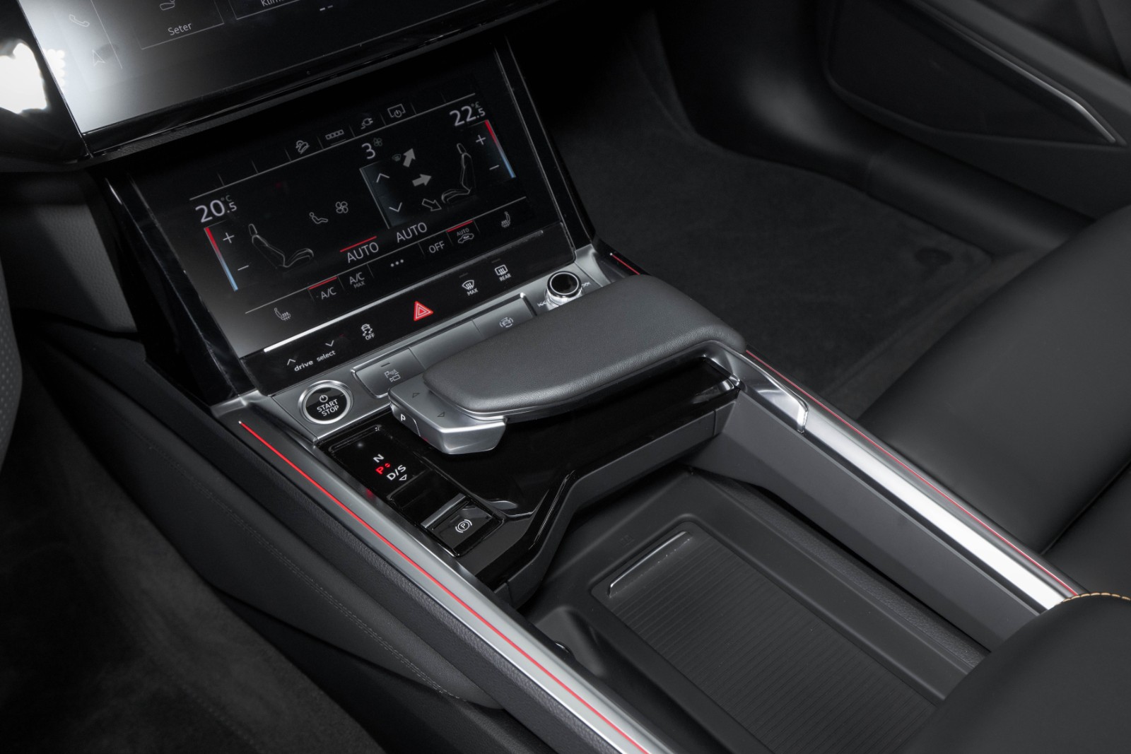 Hovedbilde av Audi e-tron 2022