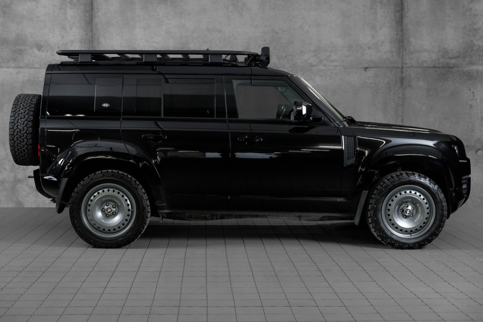 Hovedbilde av Land Rover Defender 2022