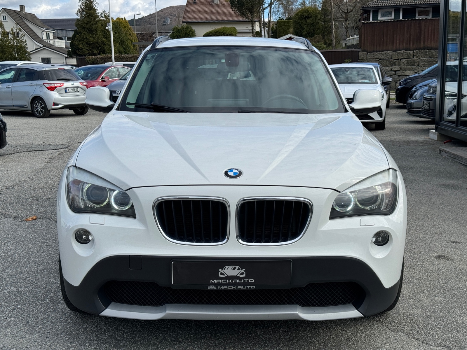 Hovedbilde av BMW X1 2011