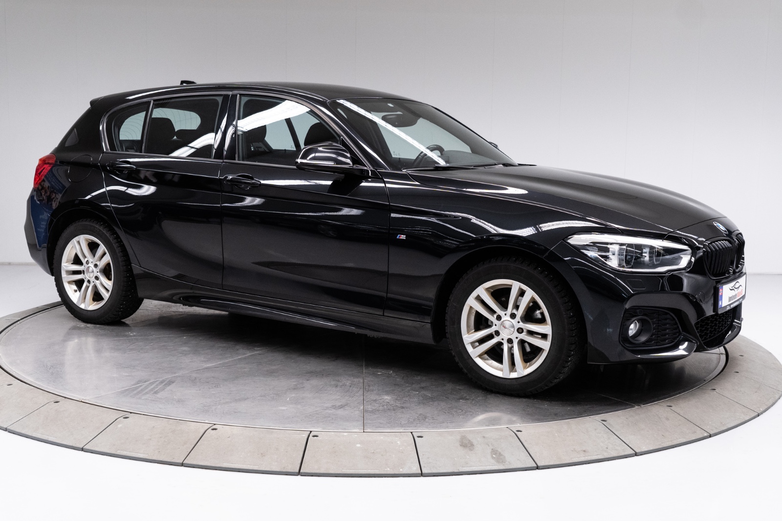 Bilde av 'BMW 1-serie 2016'