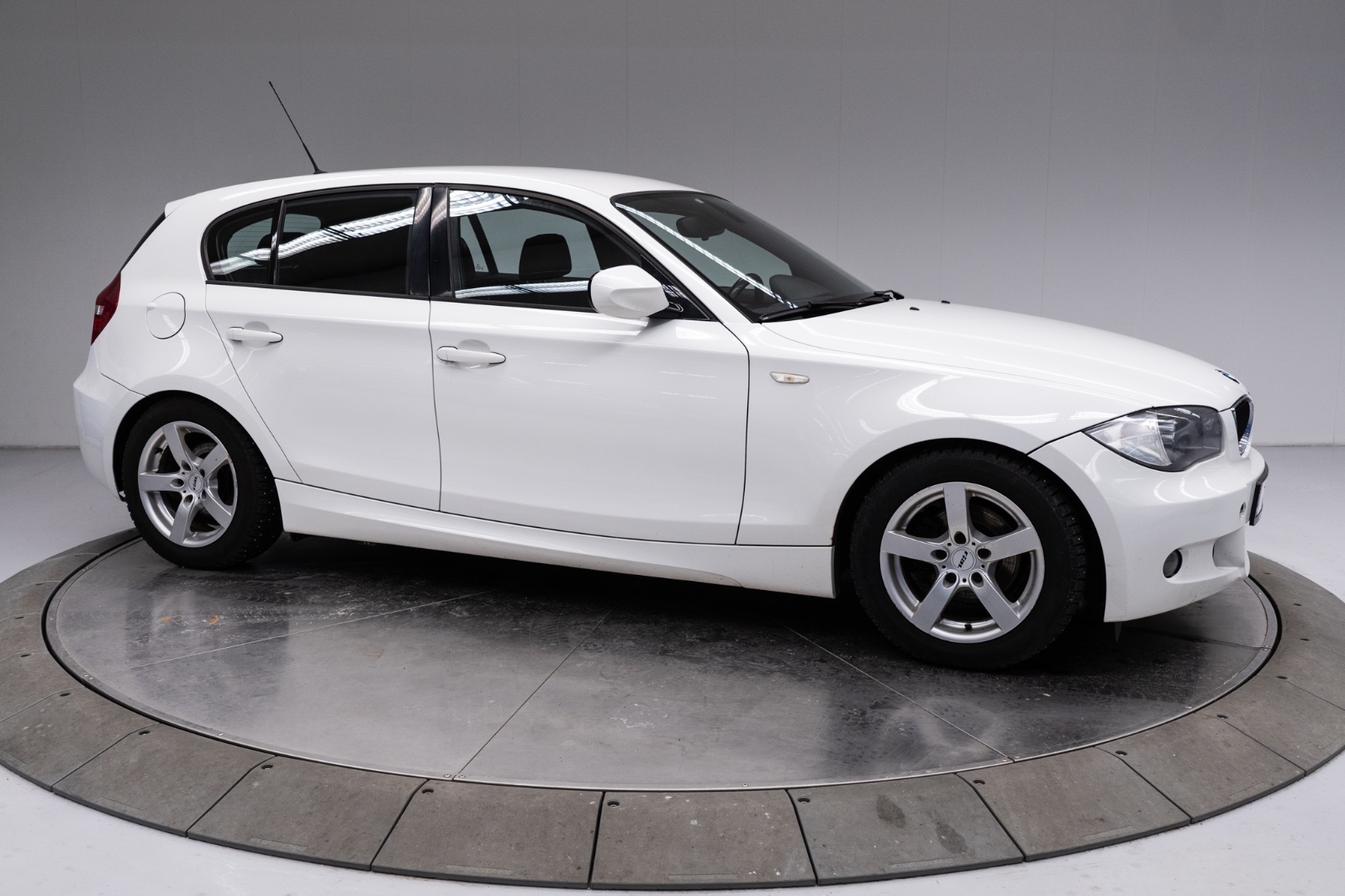Bilde av 'BMW 1-serie 2010'