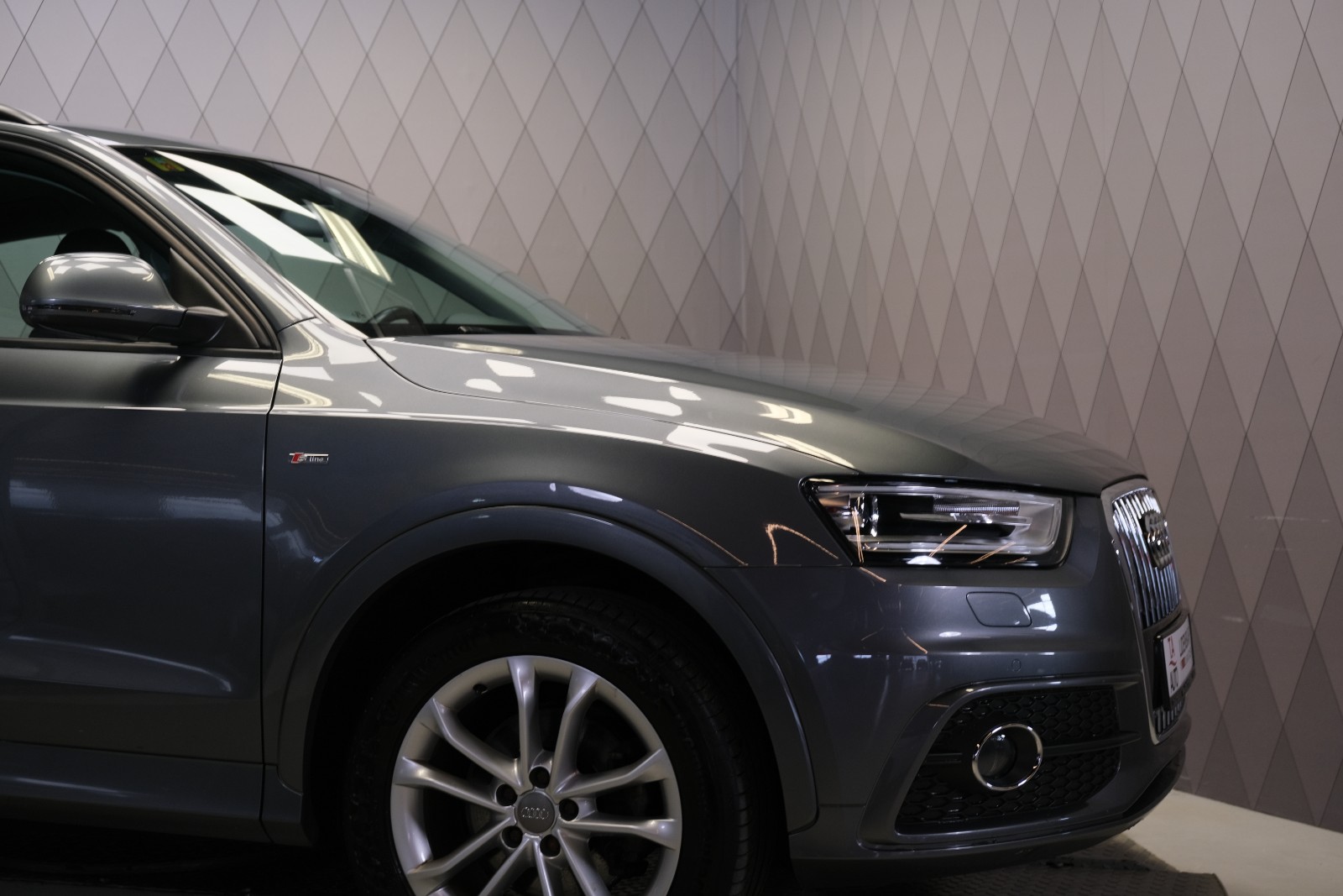 Hovedbilde av Audi Q3 2014