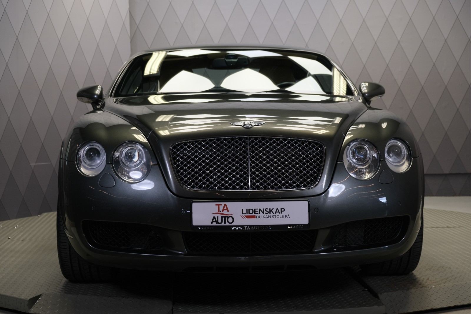 Hovedbilde av Bentley Continental 2004