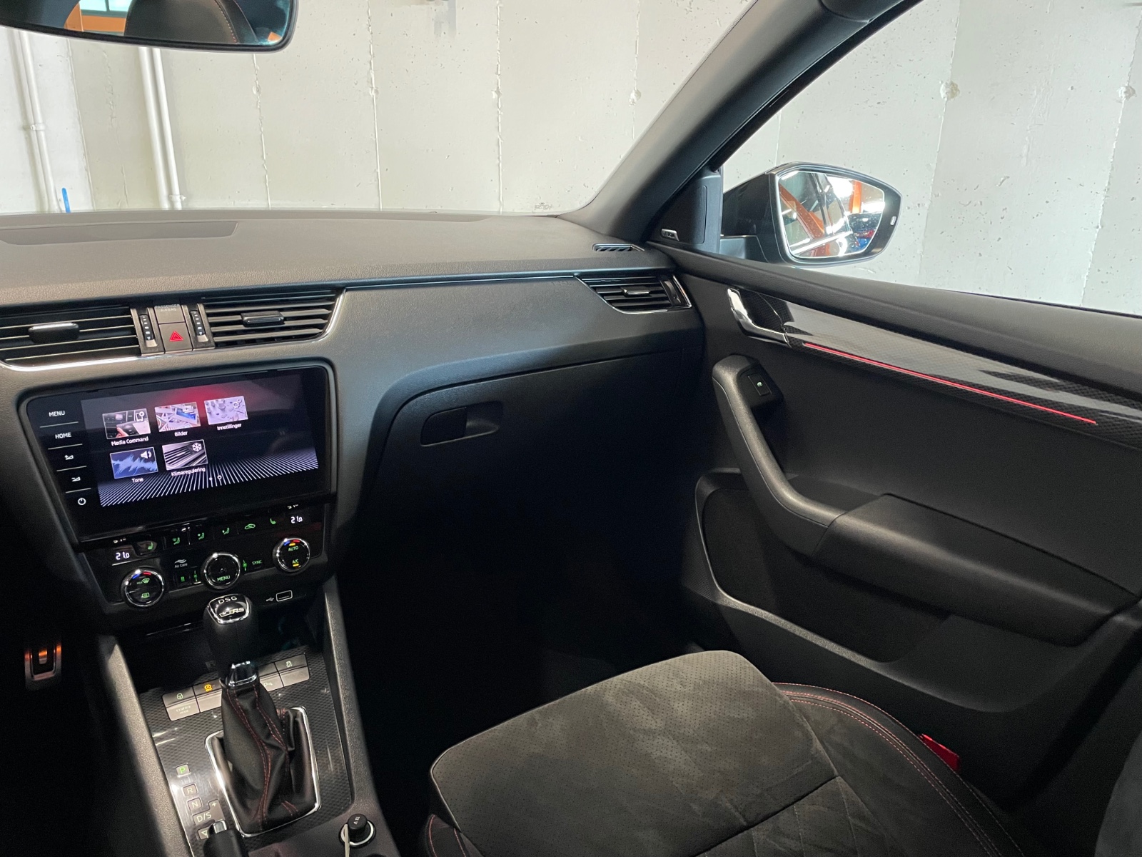 Hovedbilde av Skoda Octavia RS 2019