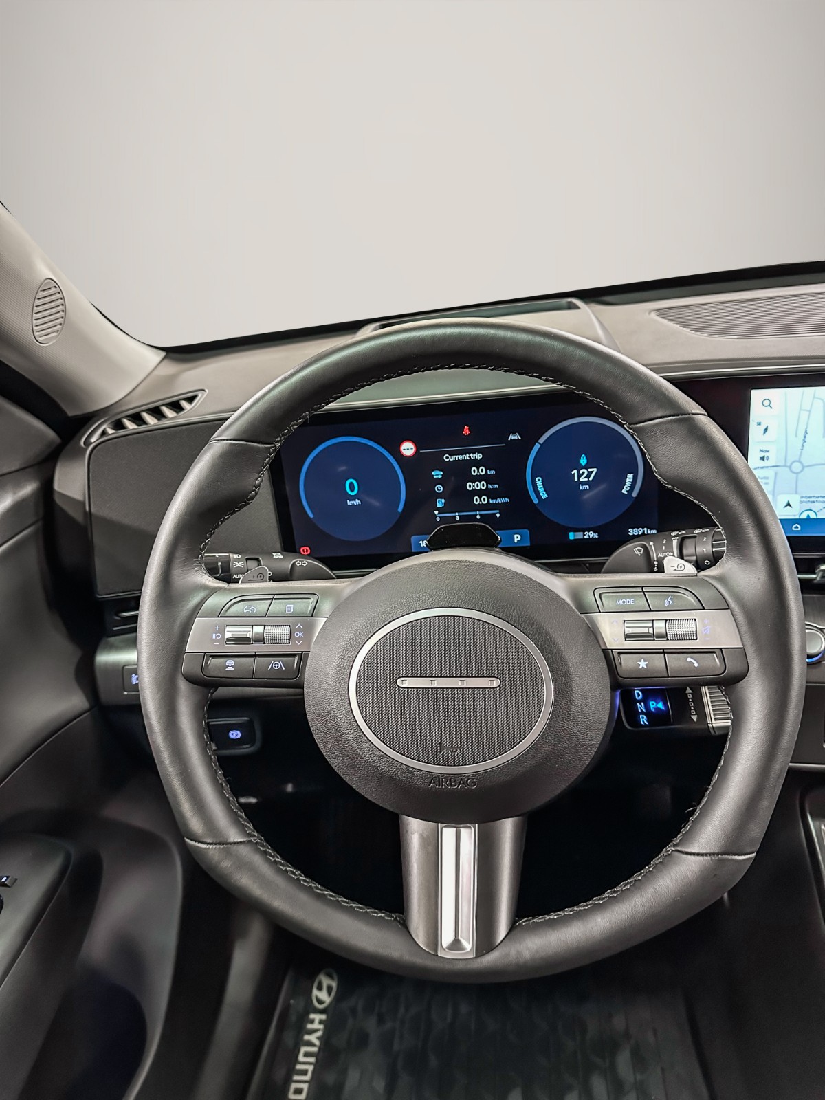 Bilde av Hyundai Kona 2024 LR Premium 509km / HUD / ACC / V.Pumpe/ 360/ S+V/ Skinn