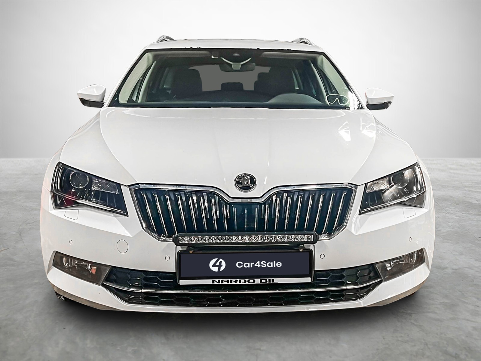 Bilde av Skoda Superb 2017 180hk L&amp;K / Skinn / Canton / Krok / ACC / R.Kam/ P.Varm