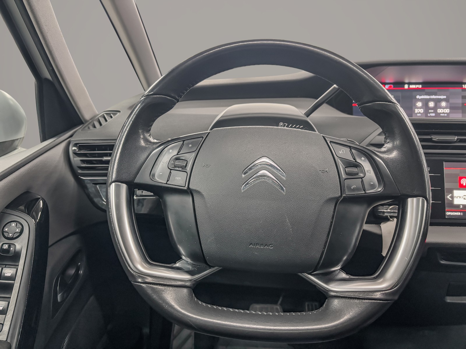 Bilde av Citroen Grand C4 Spacetourer 2018 131hk 7-Seter/ Soltak/ Cruise/ R.Kam/ EU26/ Navi/ Krok