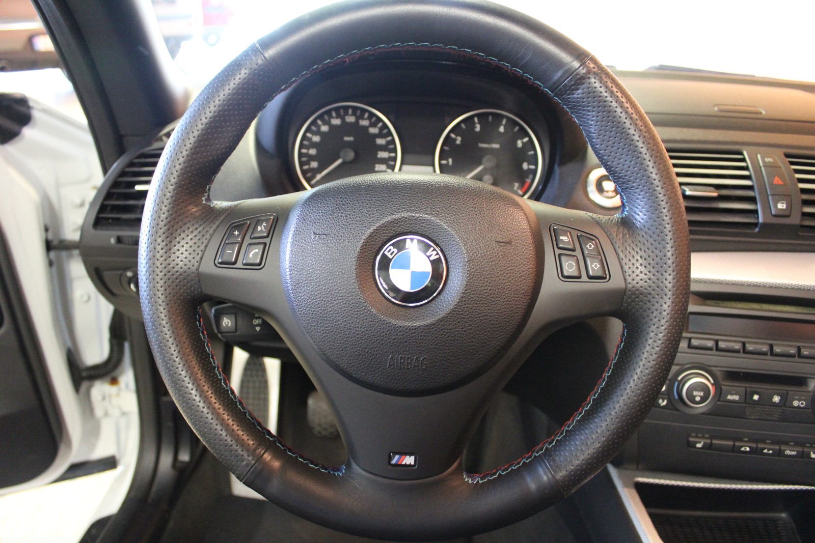 Bilde 12 av BMW 1-serie 2008