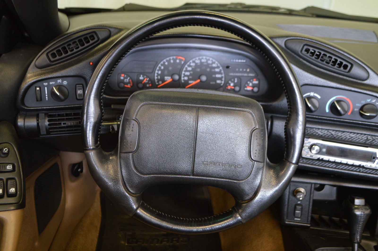 Hovedbilde av Chevrolet Camaro 1994