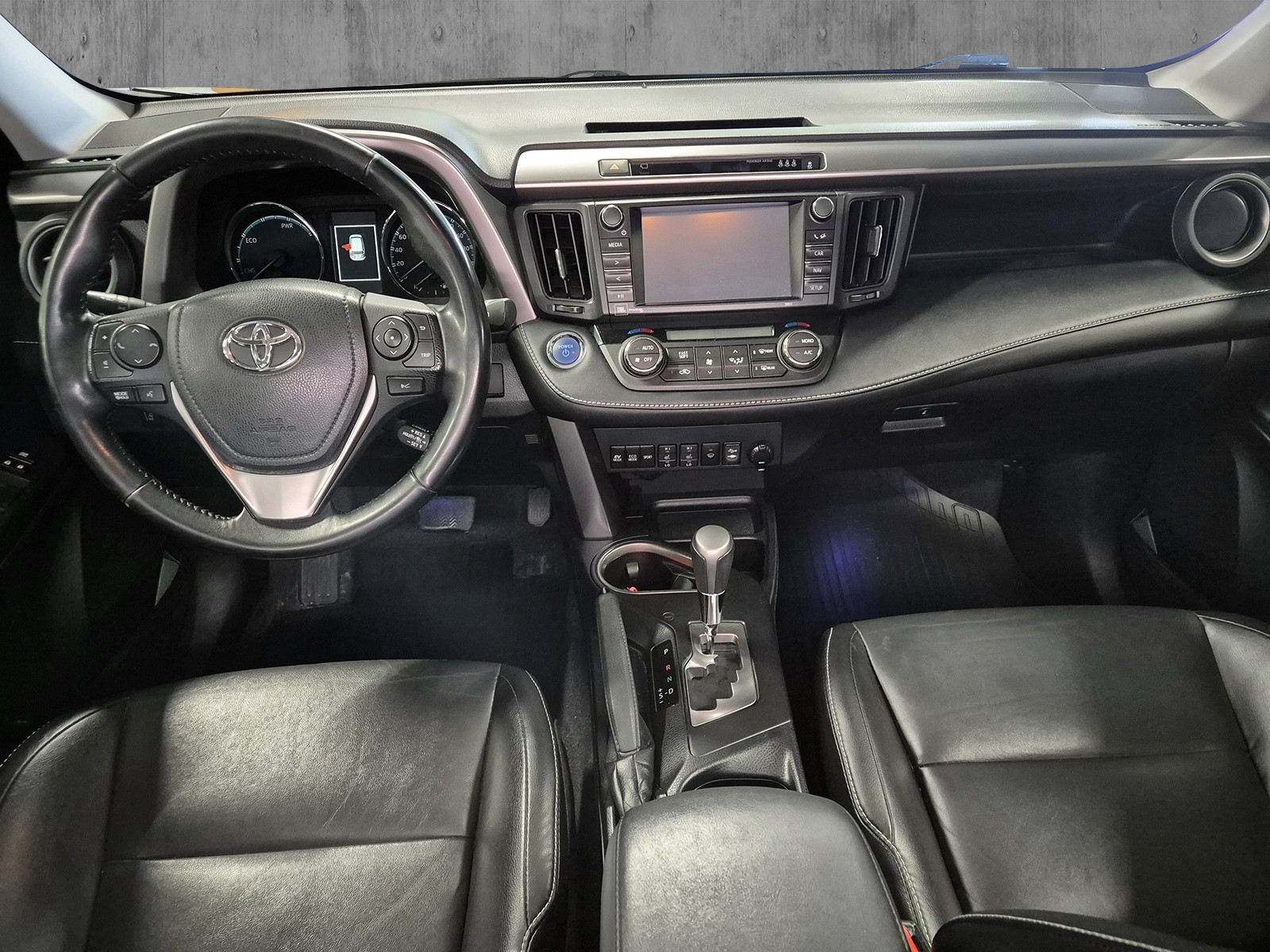 Hovedbilde av Toyota RAV4 2017