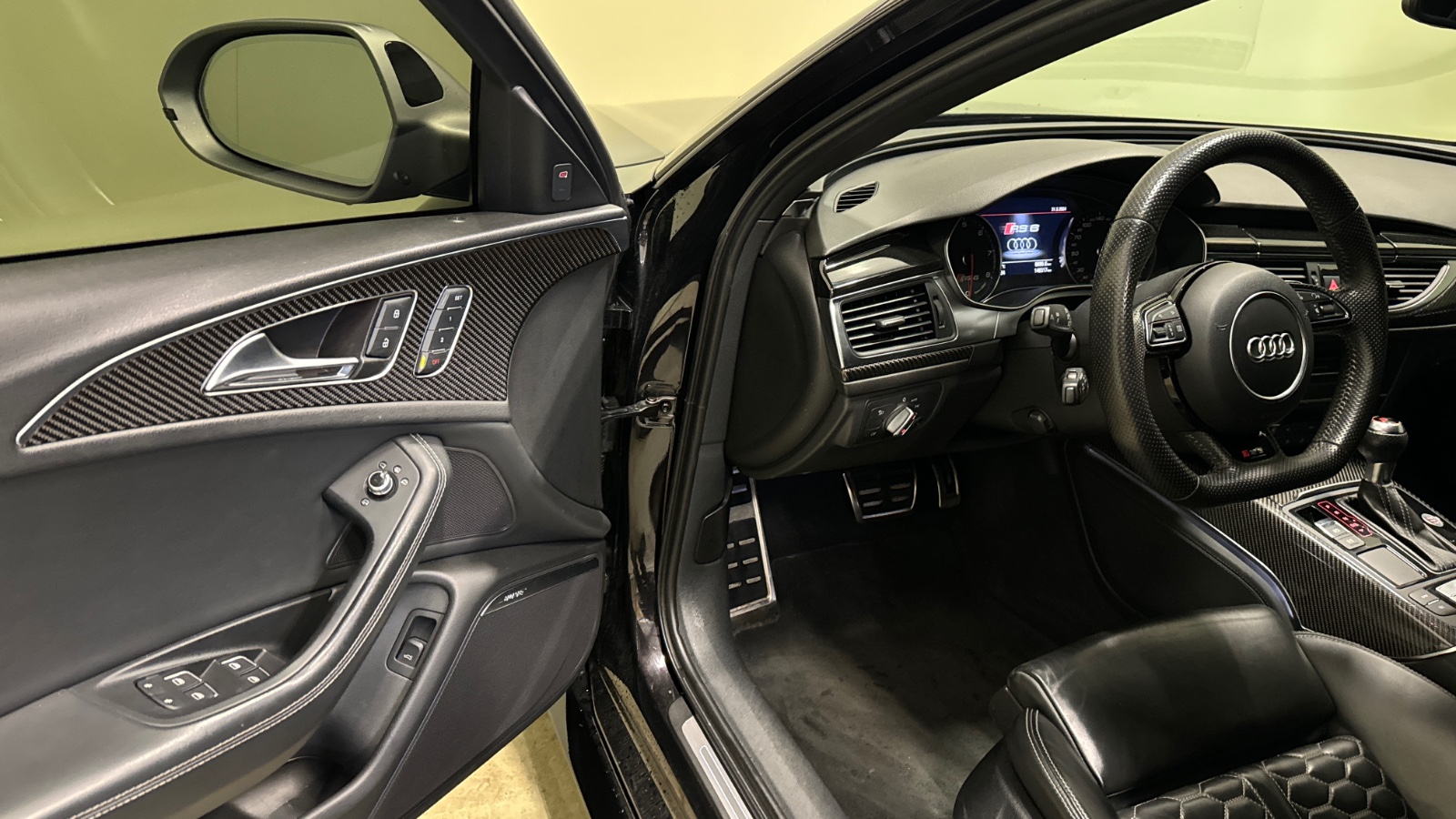 Hovedbilde av Audi RS6 2013