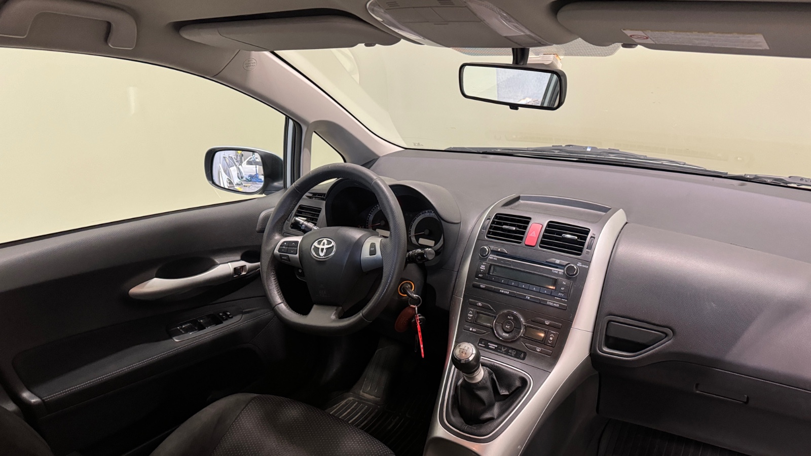 Hovedbilde av Toyota Auris 2012