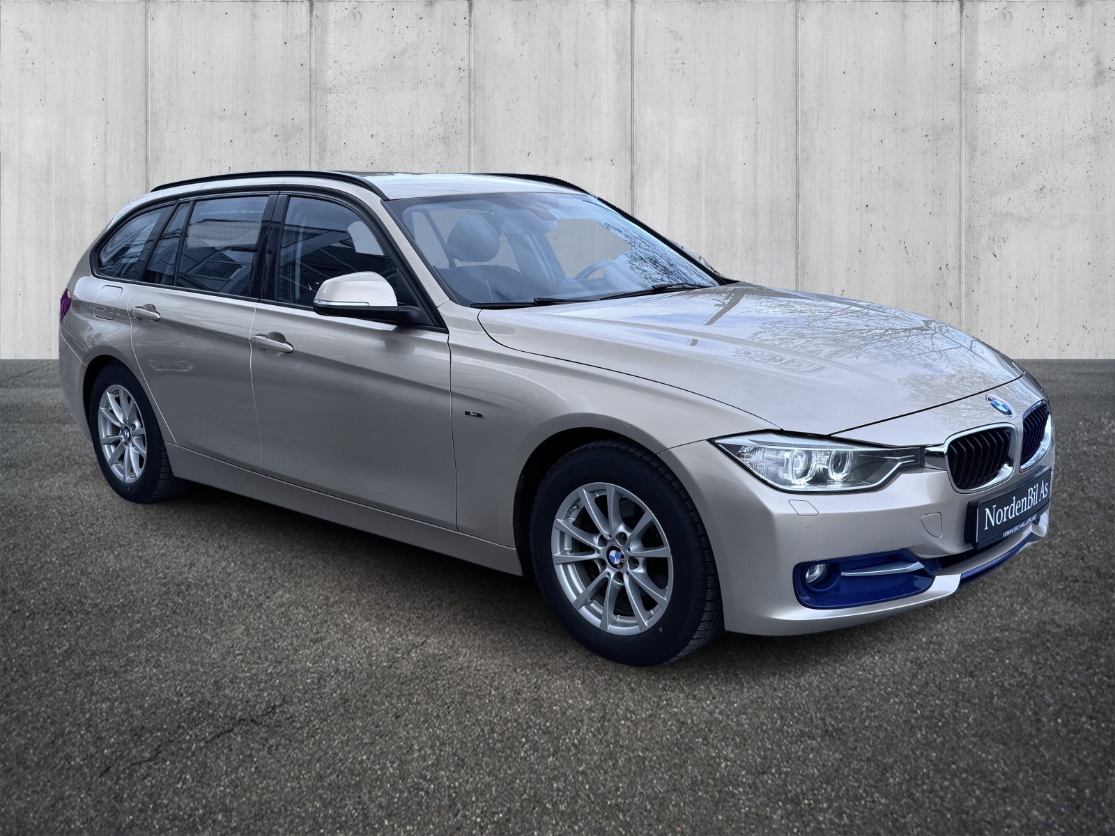 Hovedbilde av BMW 3-serie 2015