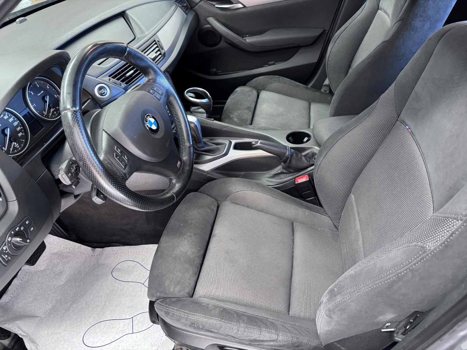 Hovedbilde av BMW X1 2012