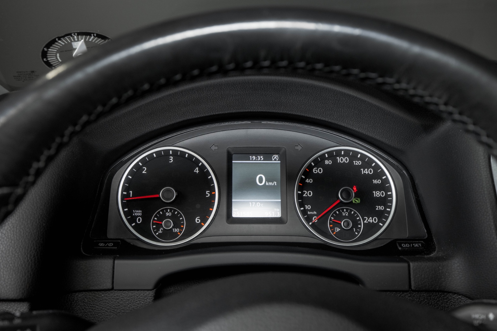 Hovedbilde av Volkswagen Tiguan 2013